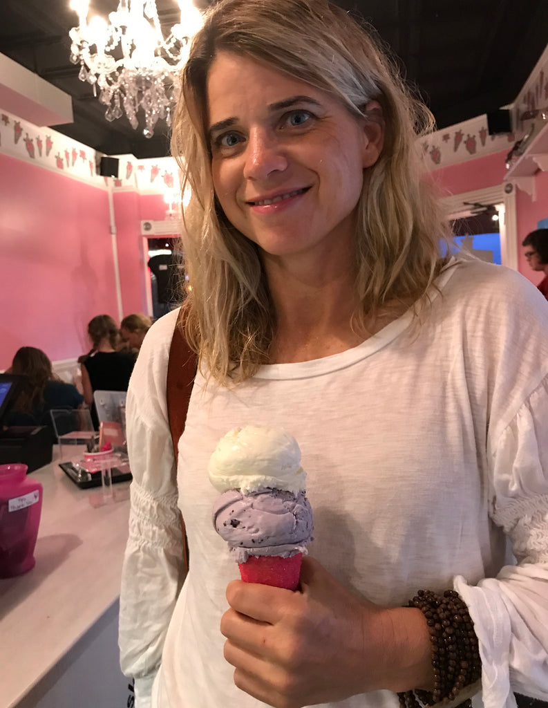 Pink Sparkle Ice Cream Cones